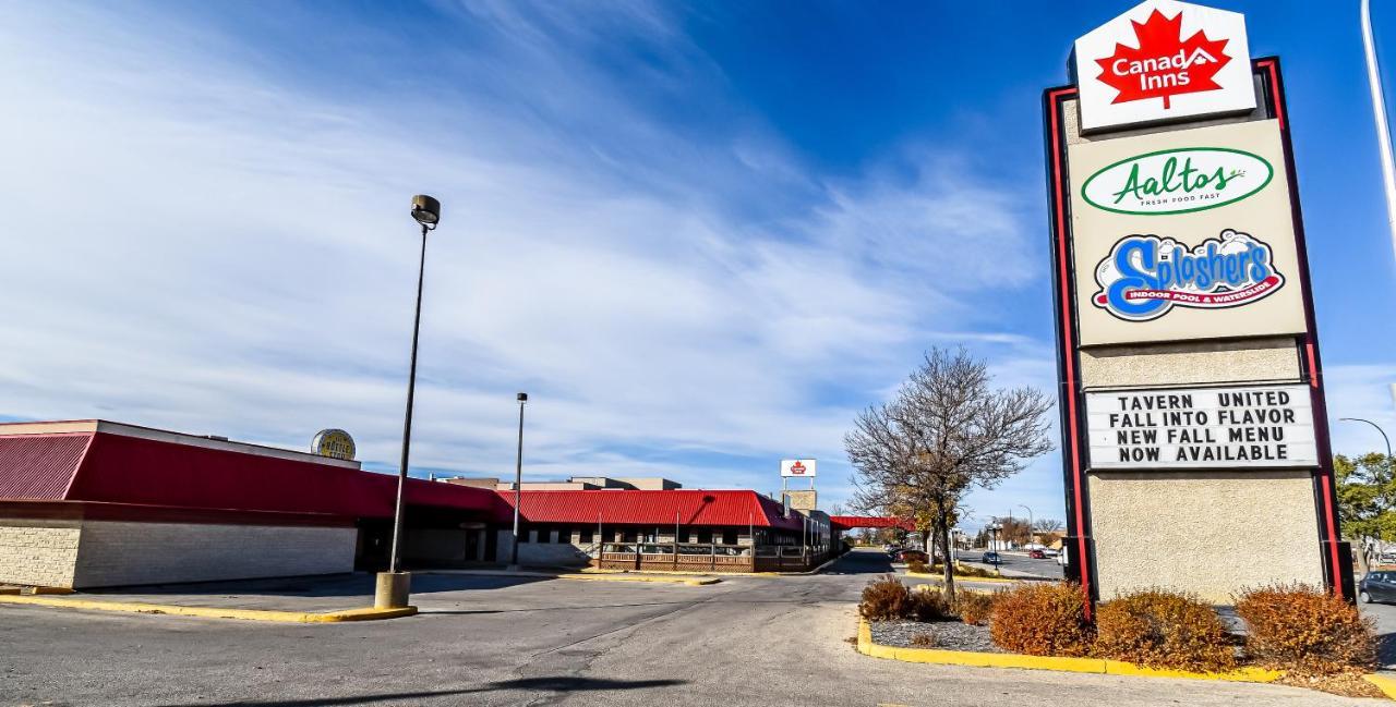 Canad Inns Destination Centre Transcona Winnipeg Esterno foto