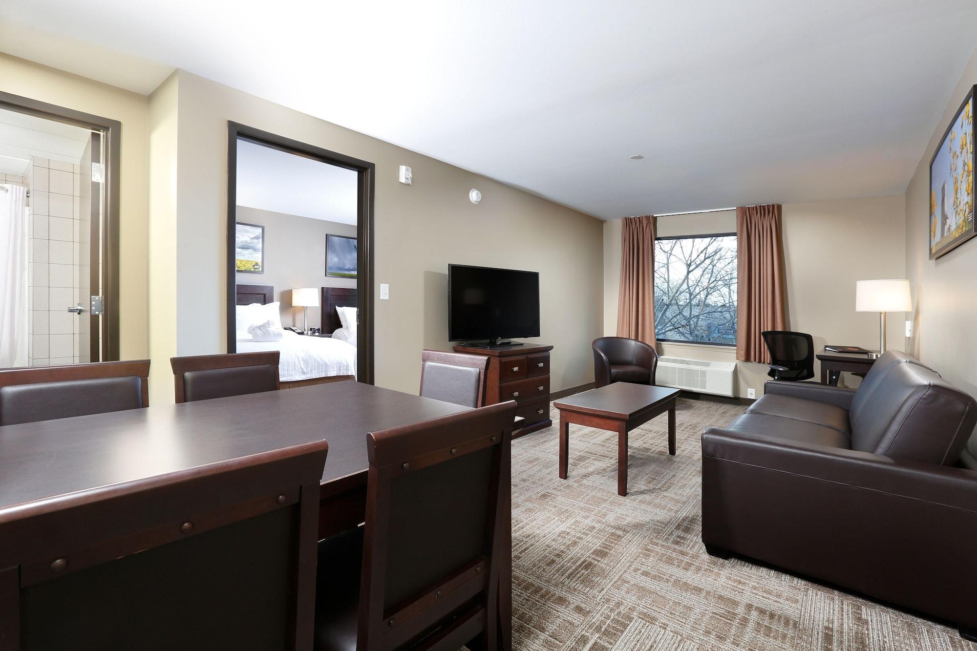 Canad Inns Destination Centre Transcona Winnipeg Esterno foto